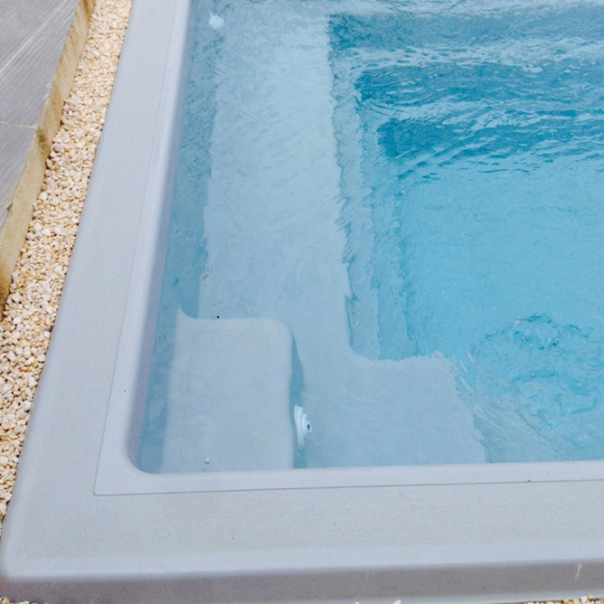 Mini coque piscine