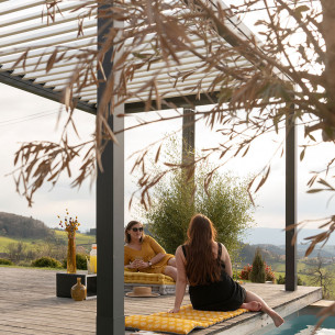 Pergola en kit autoportée : créez votre espace extérieur design | Shelltom