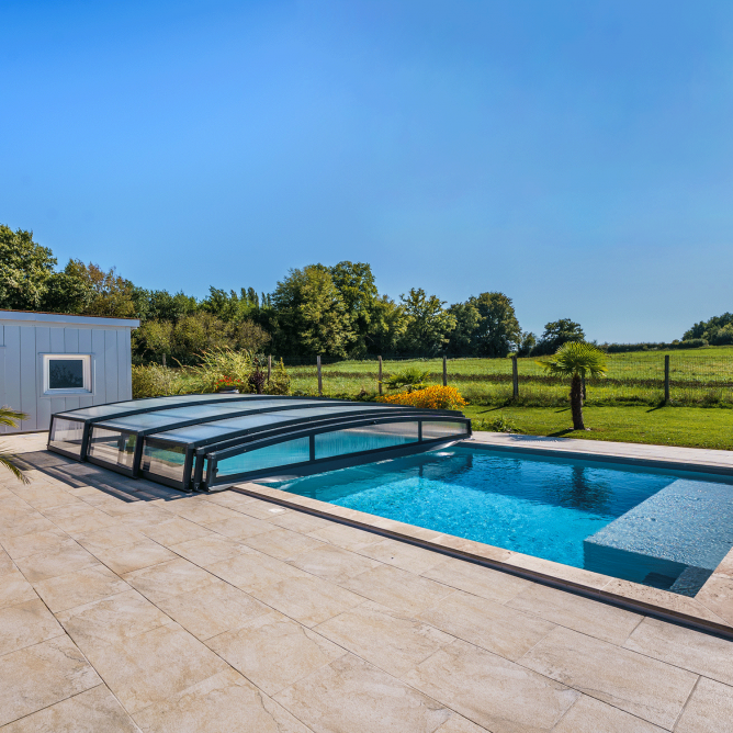 Abri piscine télescopique Bas - Fabriqué en France | Sheltom