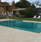 Couvertures d’hiver pour piscine