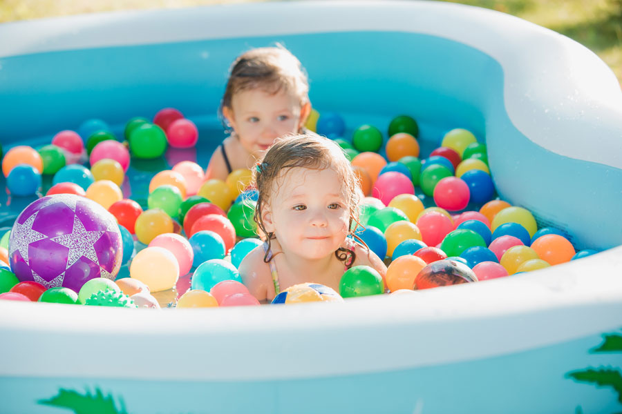 L'âge de la première baignade pour votre bébé