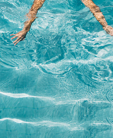 Eau cristalline Eau piscine propre