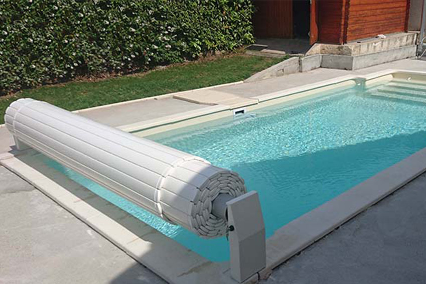 Pose d'un volet de piscine Pose d'un volet de piscine
